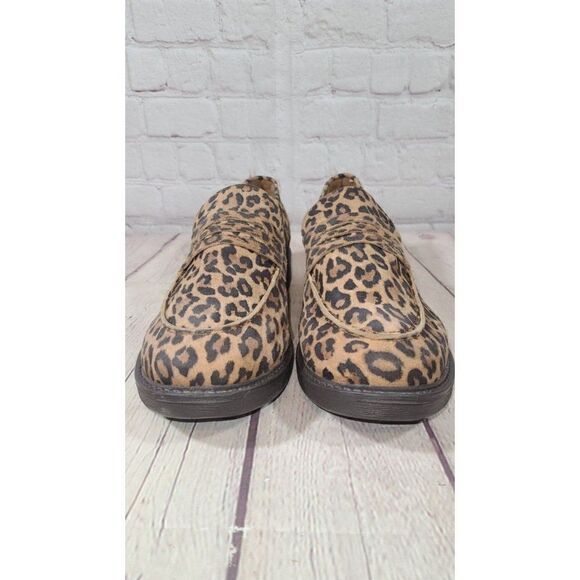 Artisan by Zigi Karine Cheetah Print Loafers Women's Size 8.5 - Picture 2 of 9